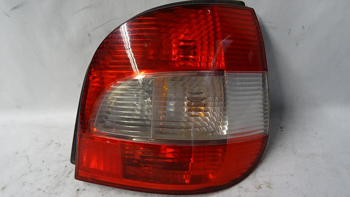 Renault Scenic JA0 JA1 BJ 2003 Rückleuchte rechts Beifahrerseit ab Modell Farbe rot weiß