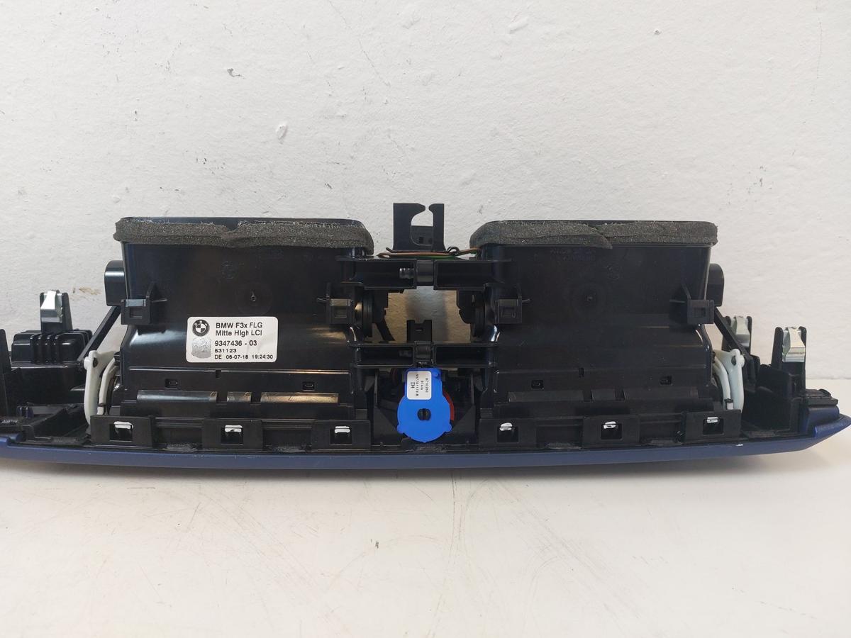 BMW 1er F21 M140i LCI Luftd&uuml;sen Ausstr&ouml;mer mitte mit Blende Hexagon OEM