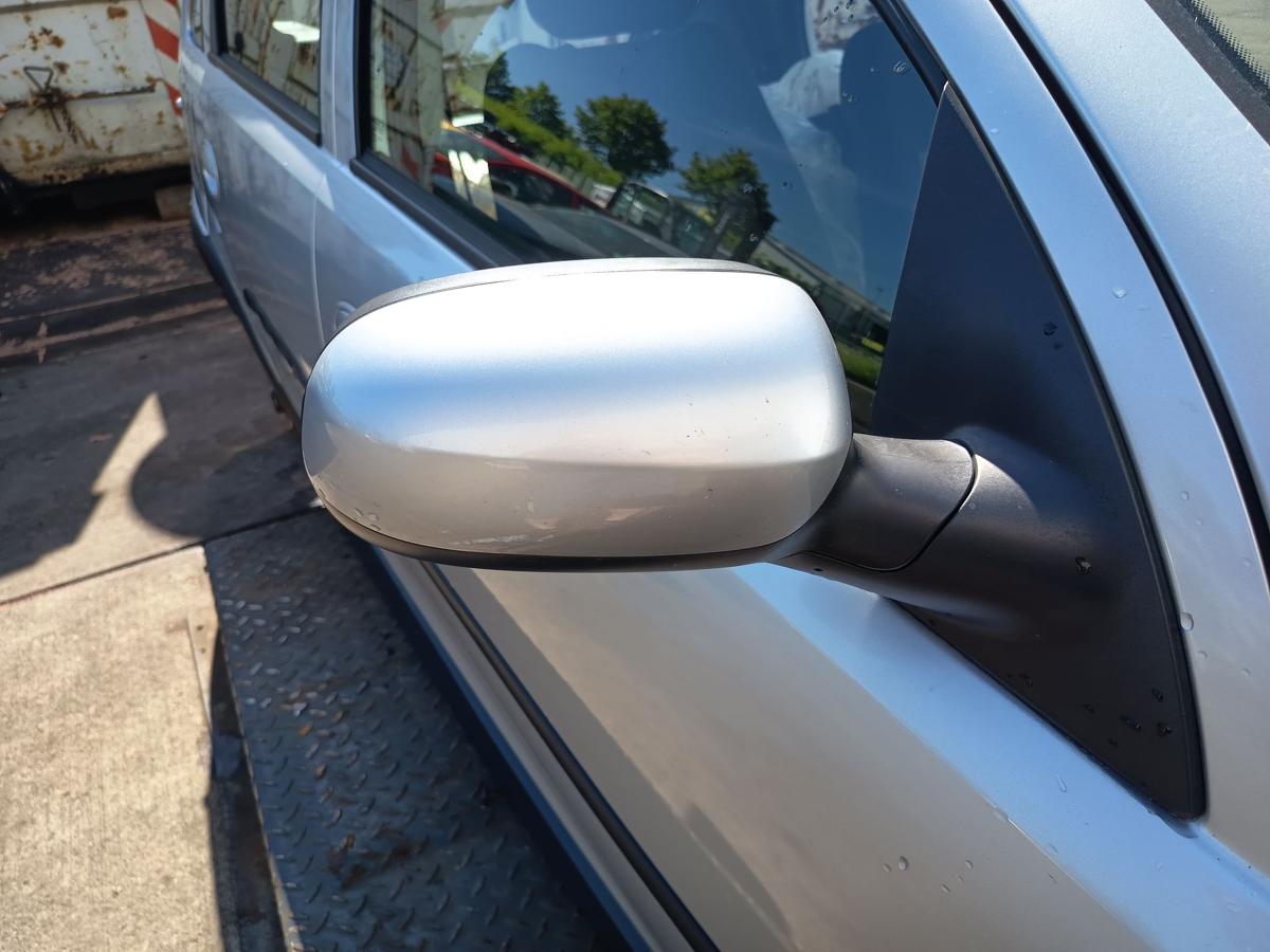 Opel Corsa C Aussenspiegel rechts manuell Beifahrer Z157 Starsilber Bj 2005