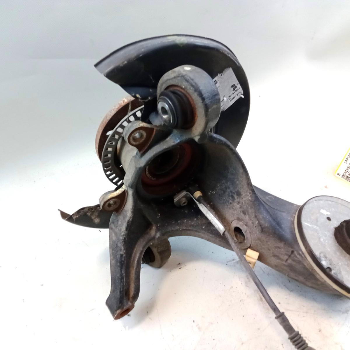 VW Bora 4-Motion Allrad Achsschenkel Achslenker Hinterachse links Bj.2000