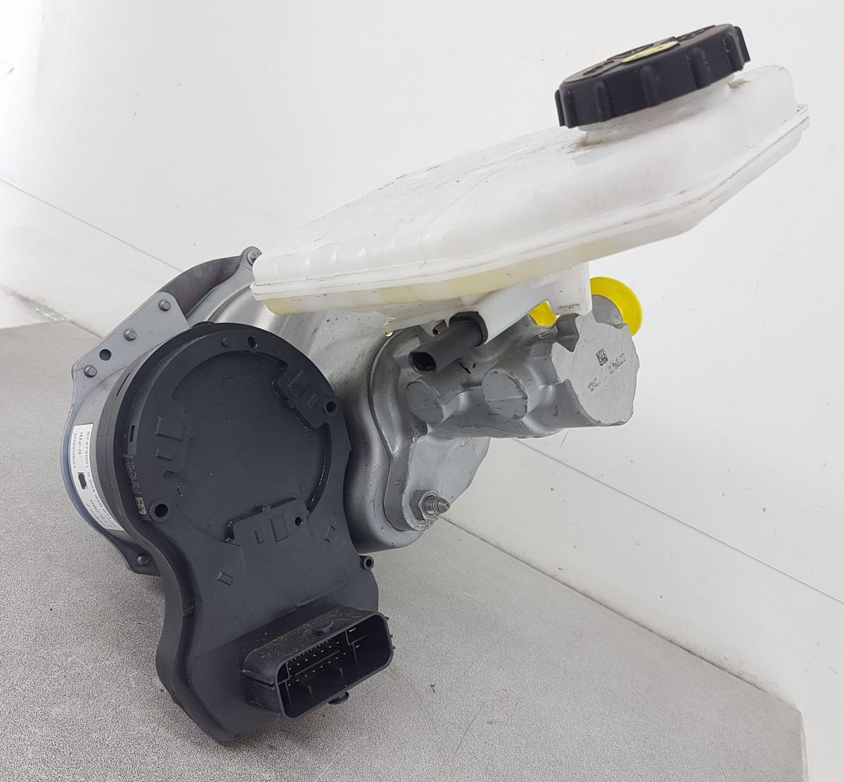 Tesla Model Y Bremskraftverst&auml;rker Bj2022 1188671-50-B Hauptbremszylinder