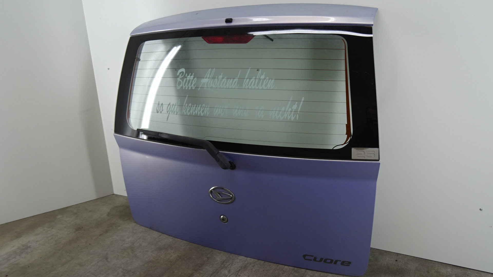 Daihatsu Cuore Bj2004 Heckklappe in P10 Lavender