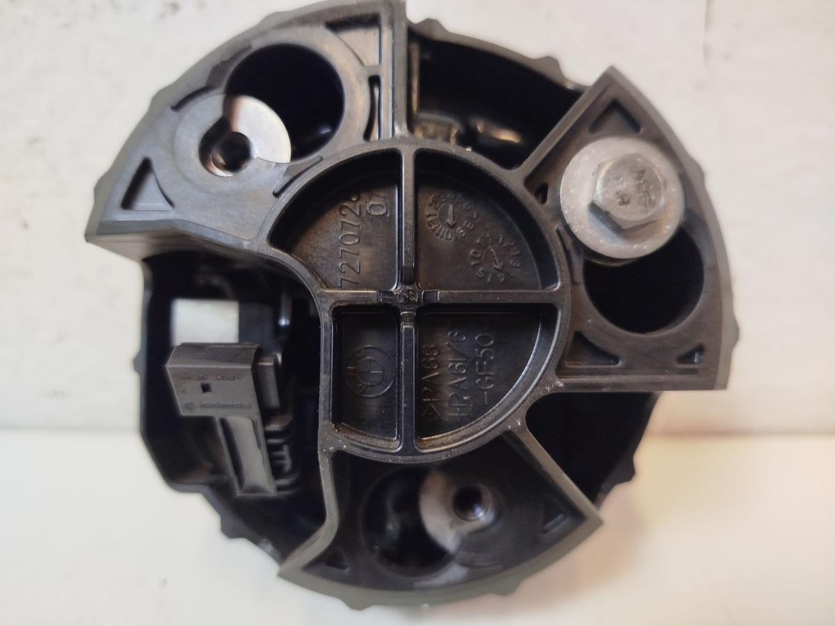 BMW 1er F20 &Ouml;ffner Taster Microschalter Heckklappen&ouml;ffner im BMW Logo