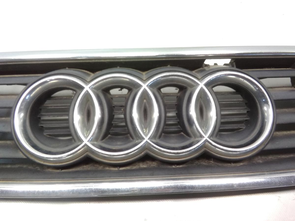 Audi A6 4B Bj.2000 original Kühlergrill Grill