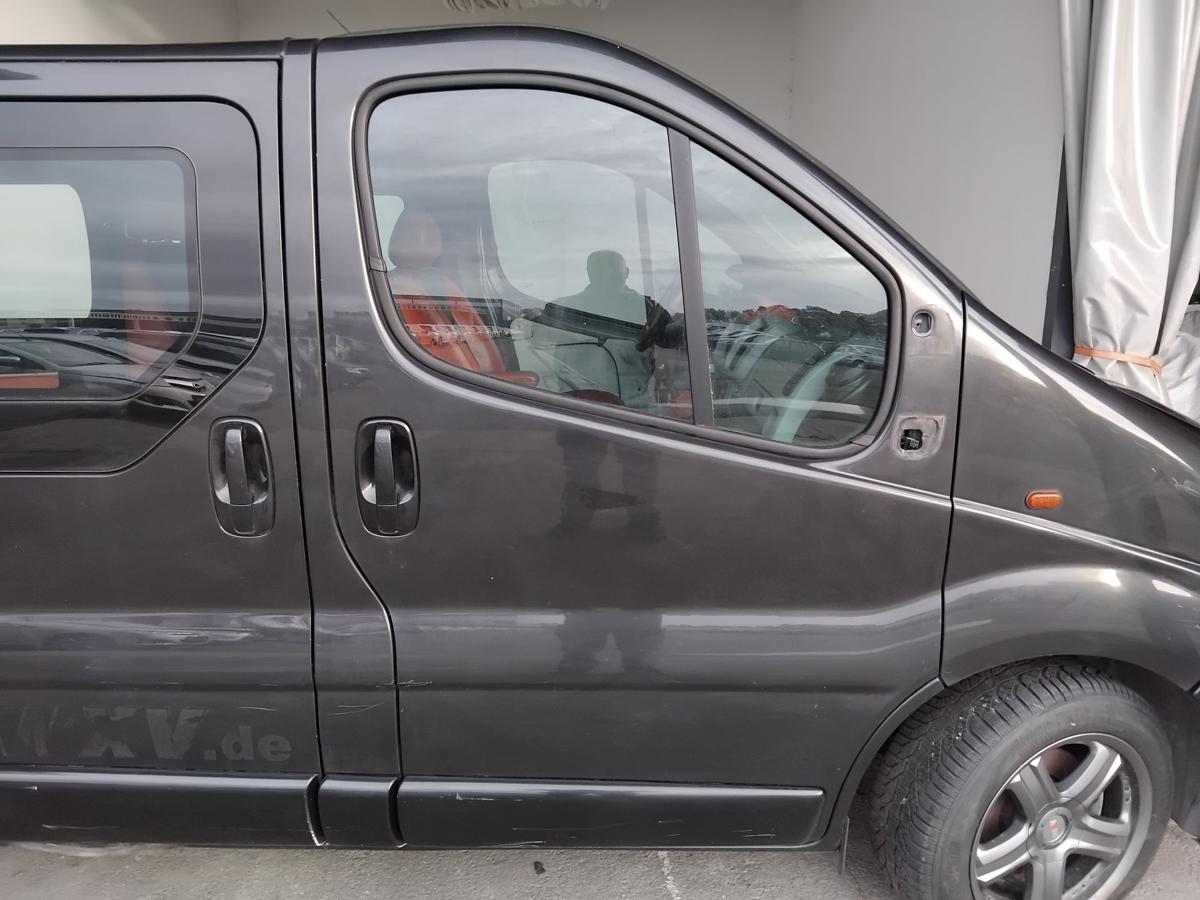 Opel Vivaro A Tür vorn rechts Beifahrertür mitternachtschwarz L298 BJ2003