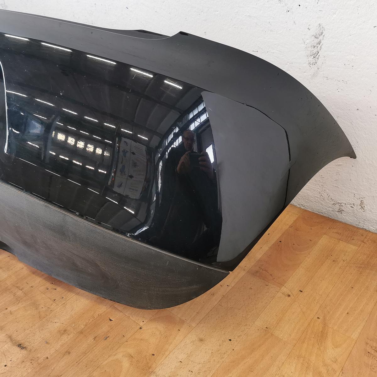 VW FOX 5Z originale Stoßstange hinten schwarz 5Z0807421N Stoßfänger