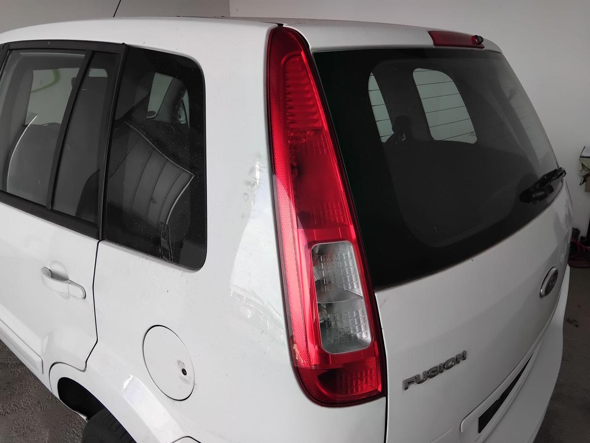Ford Fusion JU2 original Rückleuchte Schlussleuchte links Facelift BJ2011
