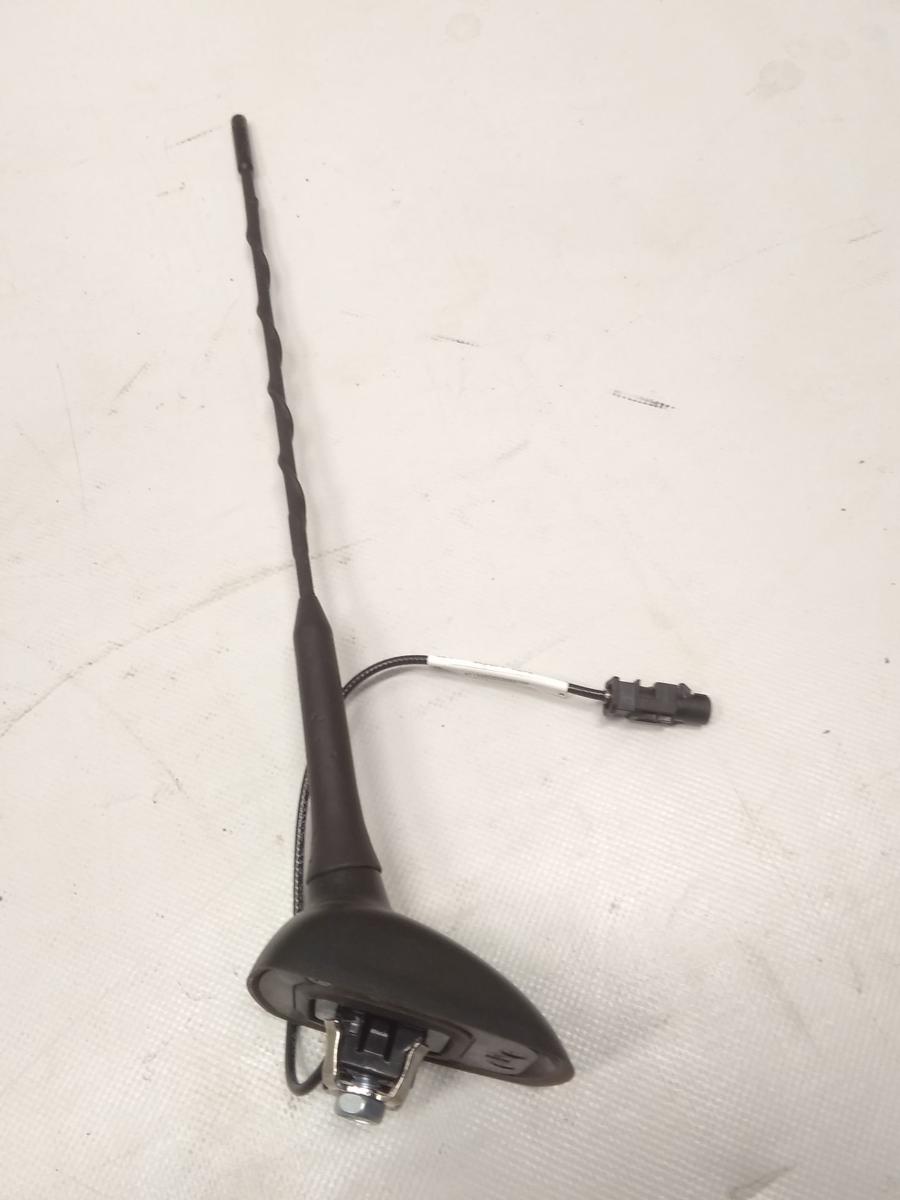 Opel Meriva B original Dachantenne 13322155 Bj.2012