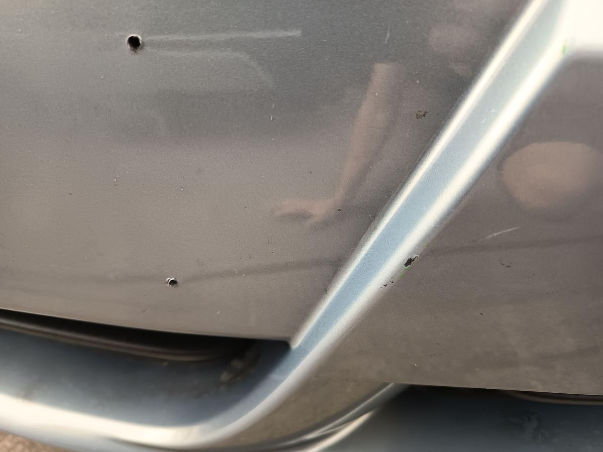 BMW E90/91 original Sto&szlig;stange F&auml;nger vorn/Front A34 Arktis vor LCI Bj 2006