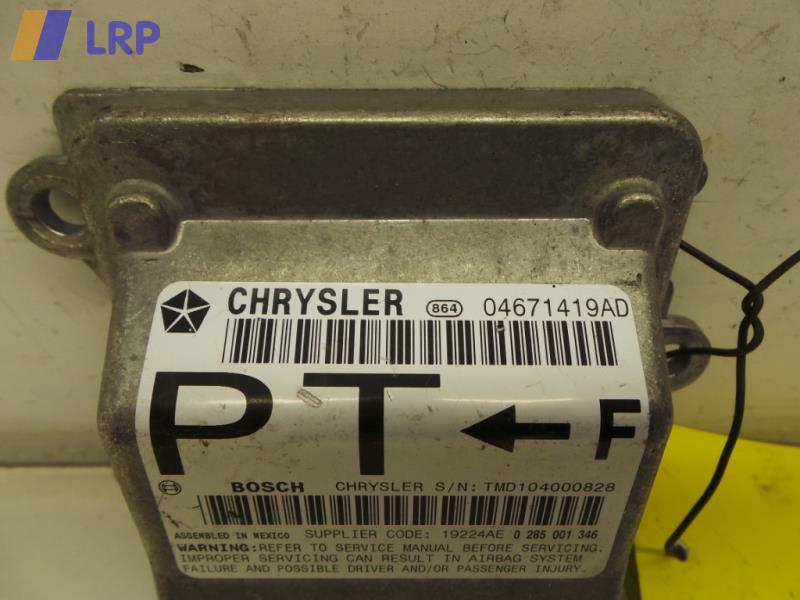 Chrysler PT Cruiser Bj.2000 original Airbagsteuergerät 04671419AD 0285001346