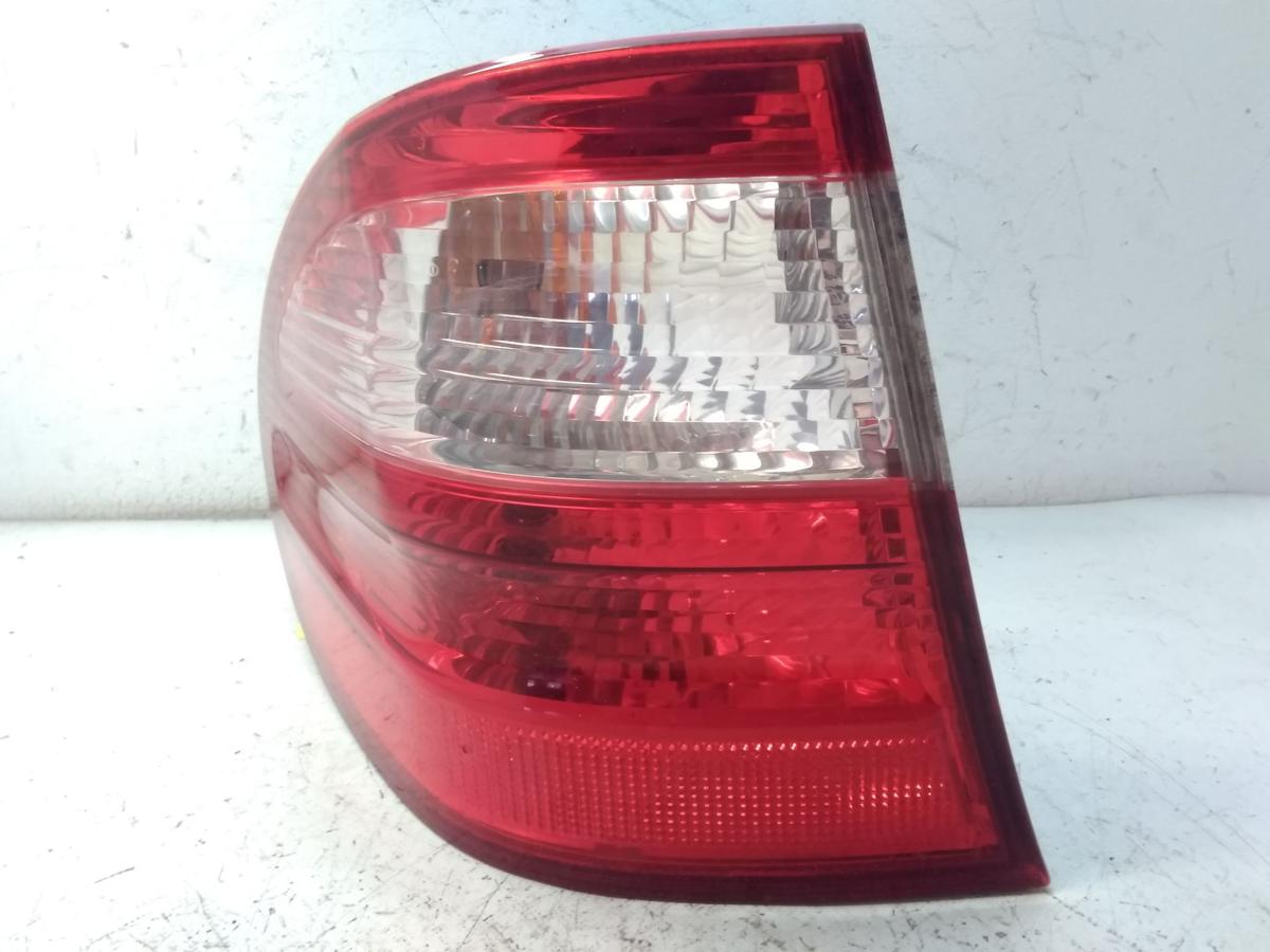 Mercedes E Klasse Kombi S211 original R&uuml;ckleuchte Heckleuchte links BJ2003