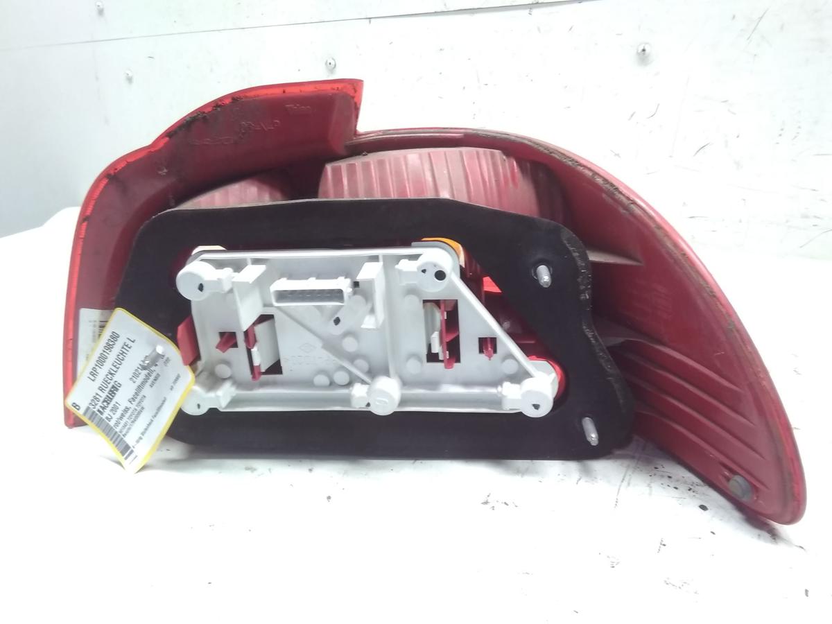 Toyota Avensis T22 Facelift R&uuml;ckleuchte Heckleuchte links Stufenheck Bj.2001