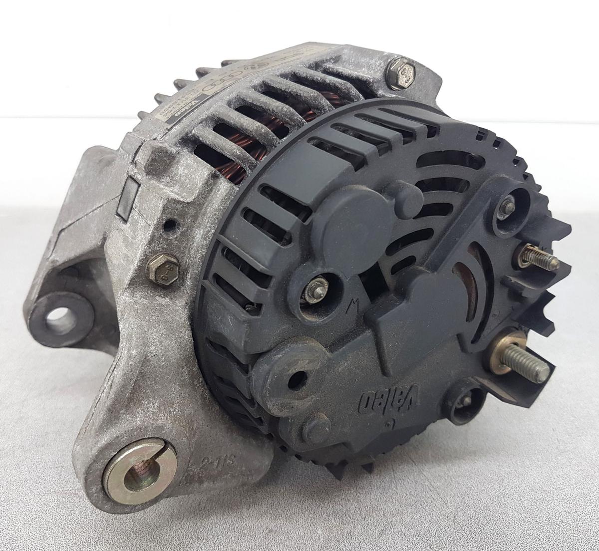 VW Passat 3B Lichtmaschine Generator 90A 058903016E 2541895B Bj97 1,6 74kw ADP