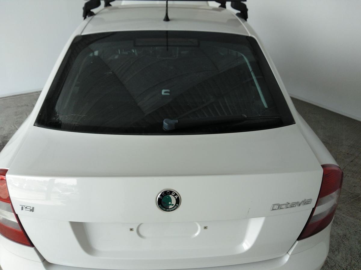 Skoda Octavia 2 1Z Limo Facelift Heckklappe candyweiss LF9E mit Scheibe Bj.2012