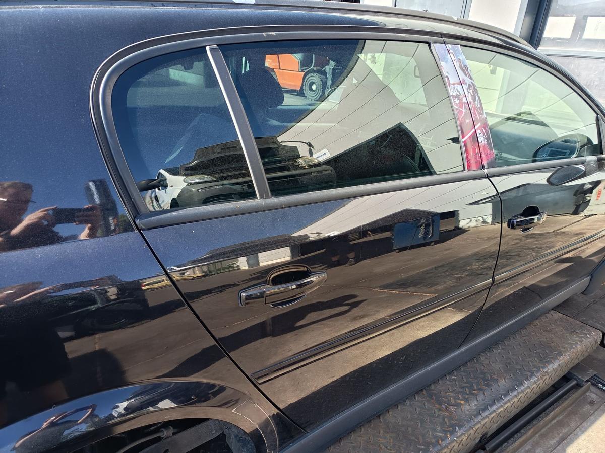 Opel Signum original T&uuml;r hinten rechts Z20R Saphirschwarz Baujahr 2005