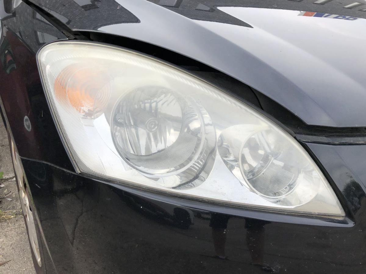 Kia Ceed SW Typ ED Scheinwerfer rechts Hauptscheinwerfer Halogen Tr&uuml;b Lampe