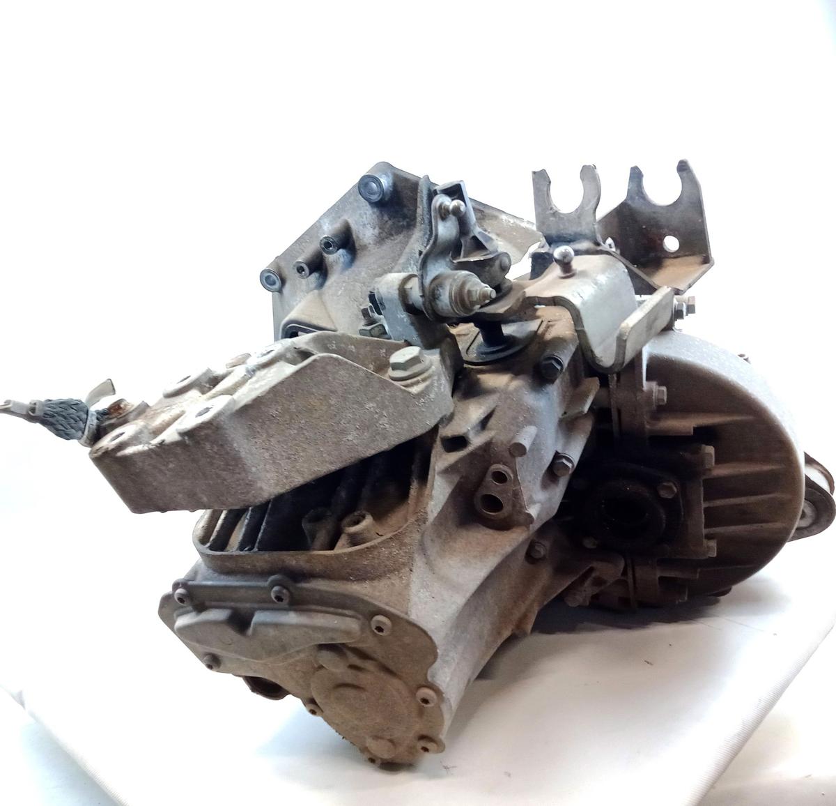 Fiat Ducato 250 6-Gang Schaltgetriebe 20GP18 2.3TD 88kw Teilespender Bj.2011