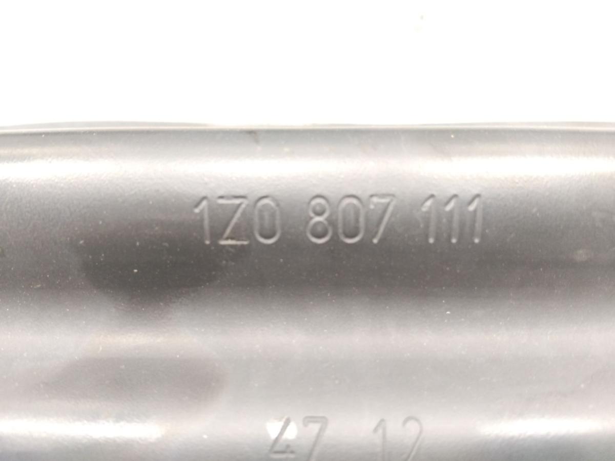 Skoda Octavia II 1Z original Tr&auml;ger Verst&auml;rkung Sto&szlig;f&auml;nger vorn BJ2012 1Z0807111