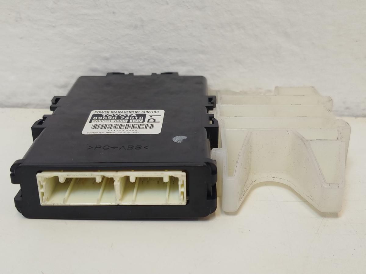 Toyota IQ Typ AJ Steuerger&auml;t Modul Elektronikmodul Power Managemant OEM