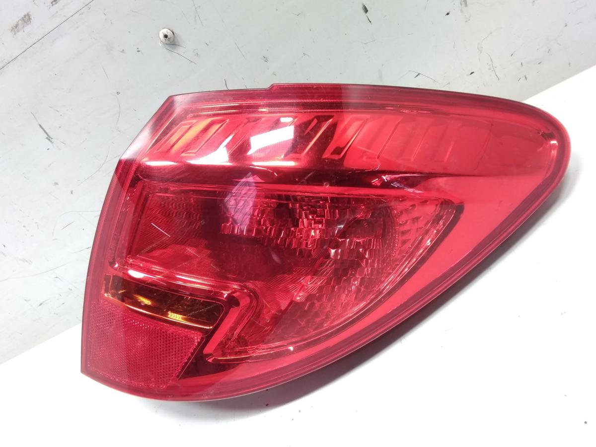 Opel Meriva B original Rückleuchte Heckleuchte rechts außen BJ2012