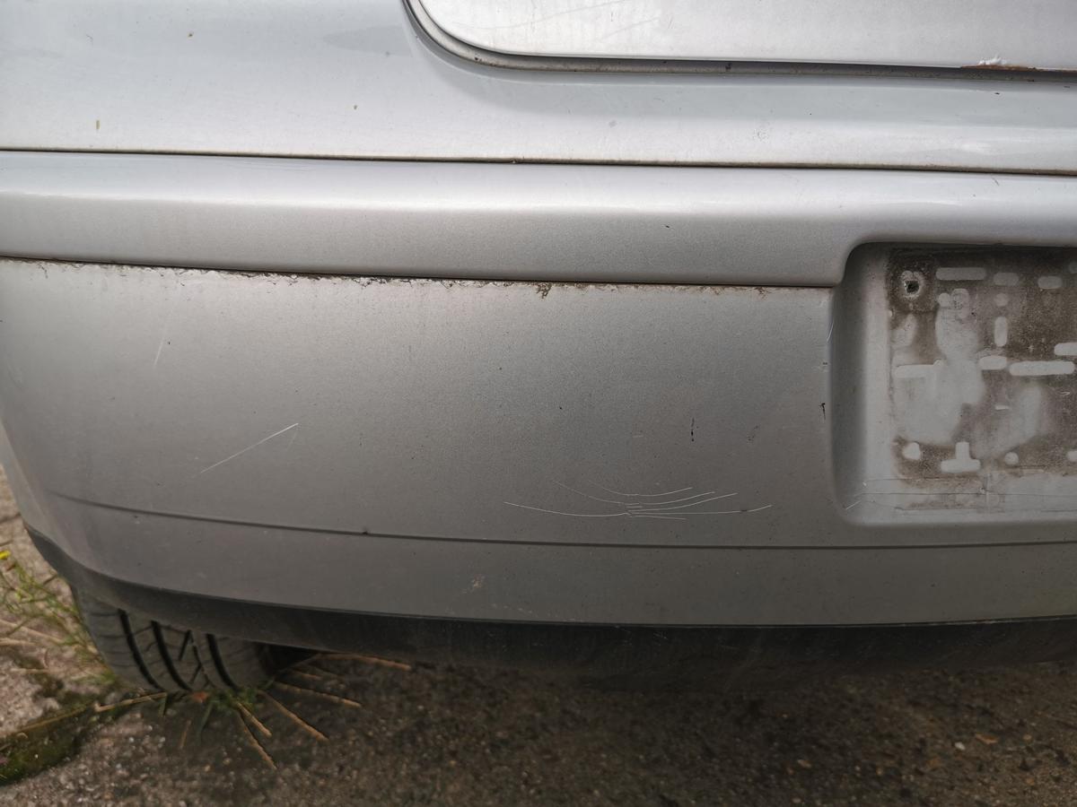 VW Polo 9N1 Stossstange Stossfänger Bumper hinten LA7W Reflexsilber Metallic