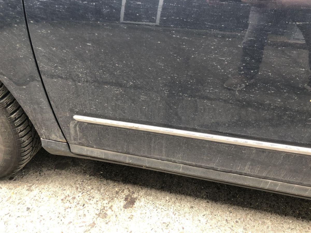 VW Passat 3C B6 T&uuml;r vorn links Fahrert&uuml;r im Rohbau LC5F Blue Graphit Metallic