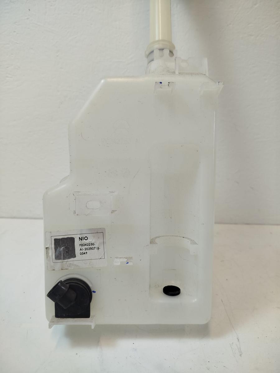 NIO EL6 Elektro SUV Waschwasserbeh&auml;lter Waschbeh&auml;lter mit Sensor