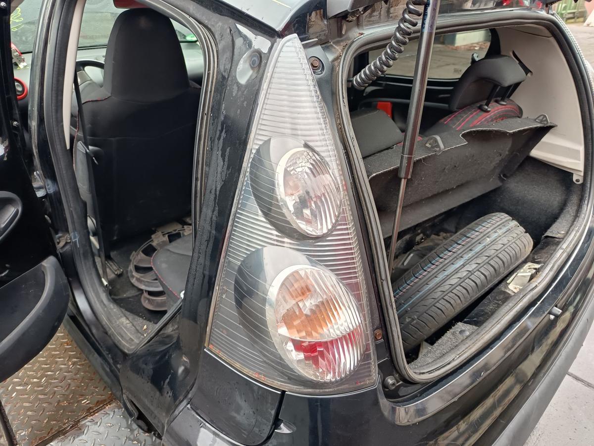 Citroen C1 original Rückleuchte links Heck/Schluss/Licht Bj 2013