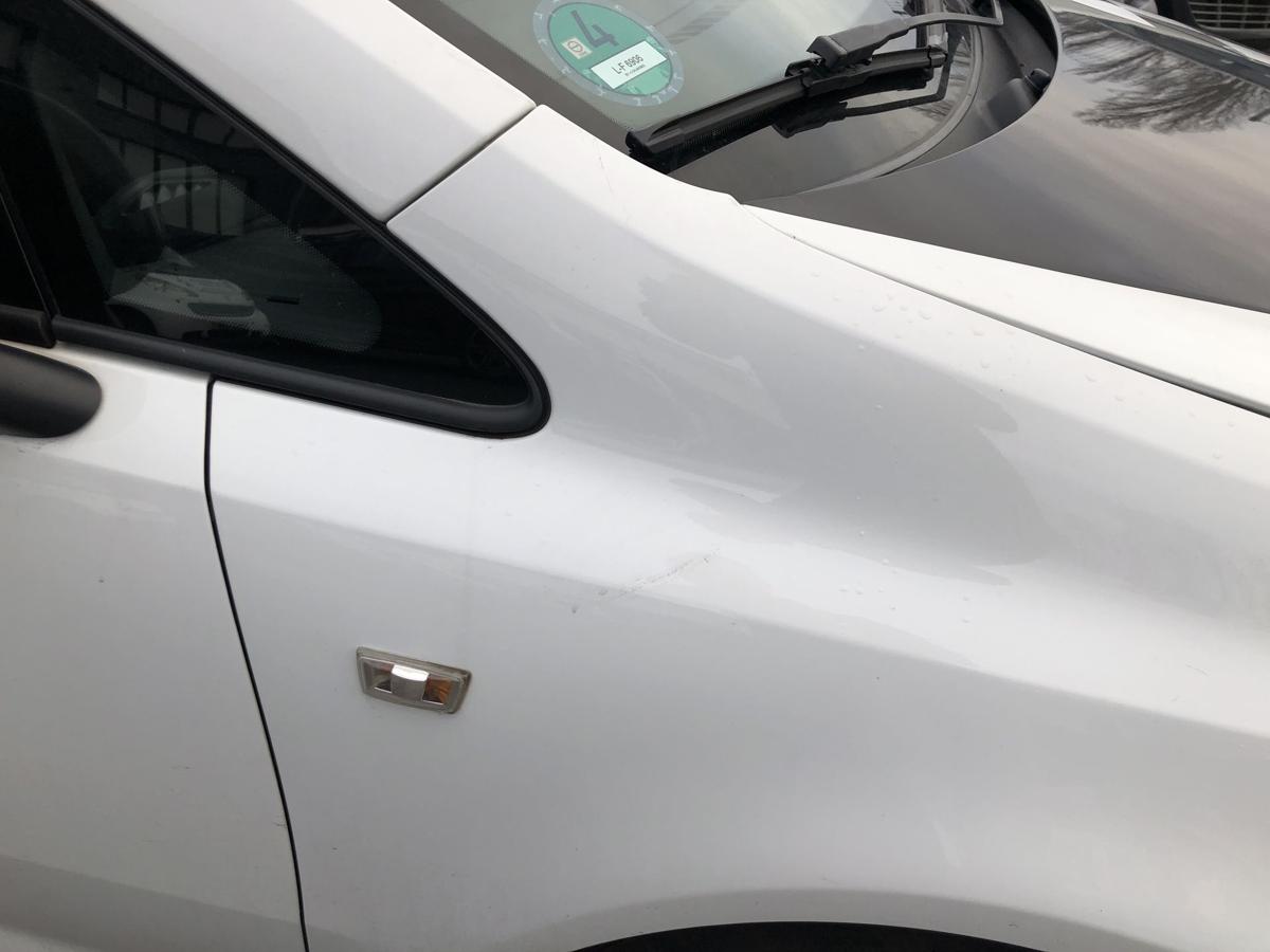 Opel Corsa D 06-14 Kotfl&uuml;gel rechts GFO Casablancaweiss Fender Radabdeckung