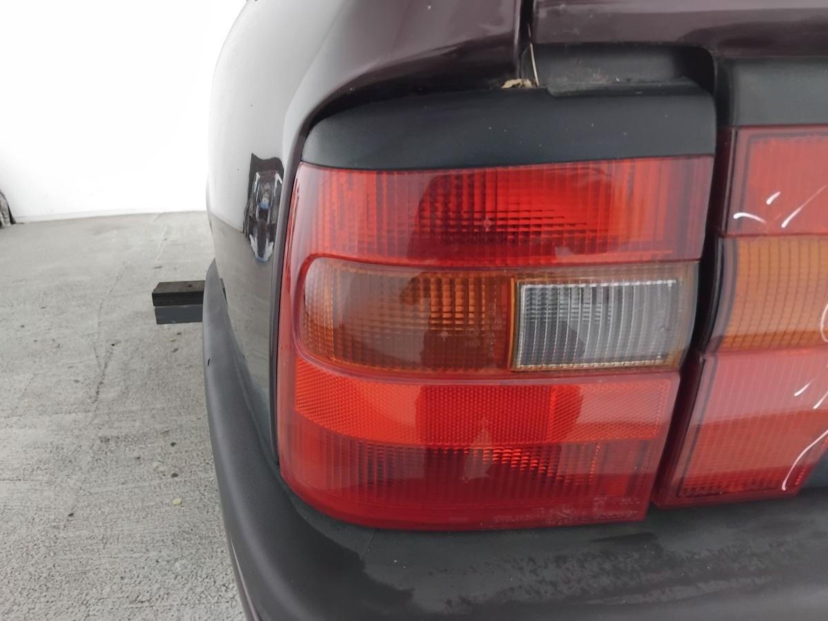 Opel Vectra A orig.Rückleuchte Heckleuchte links 4-türig Limo Facelift BJ1994