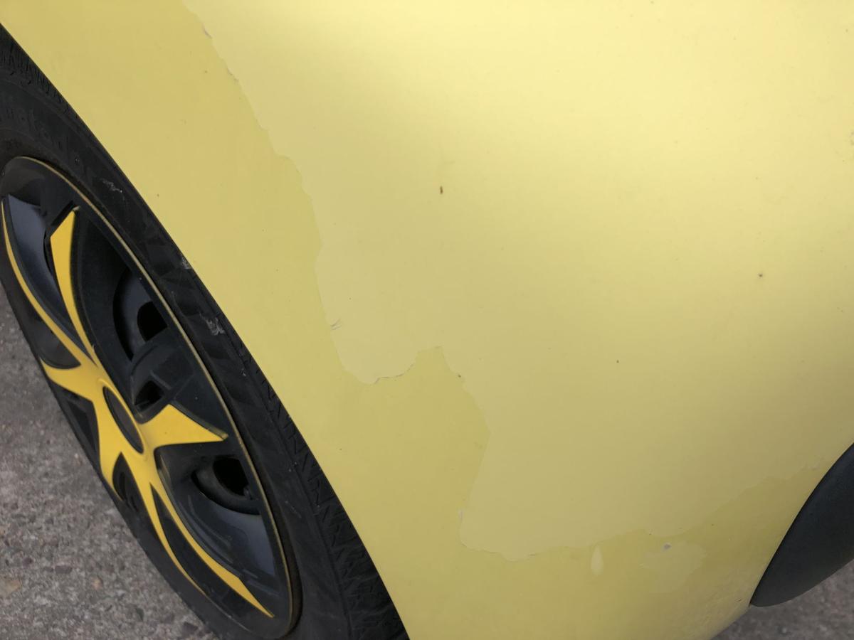 Peugeot 107 Typ P Sto&szlig;f&auml;nger hinten Hecksch&uuml;rze Sto&szlig;stange KBL Citrus Gelb