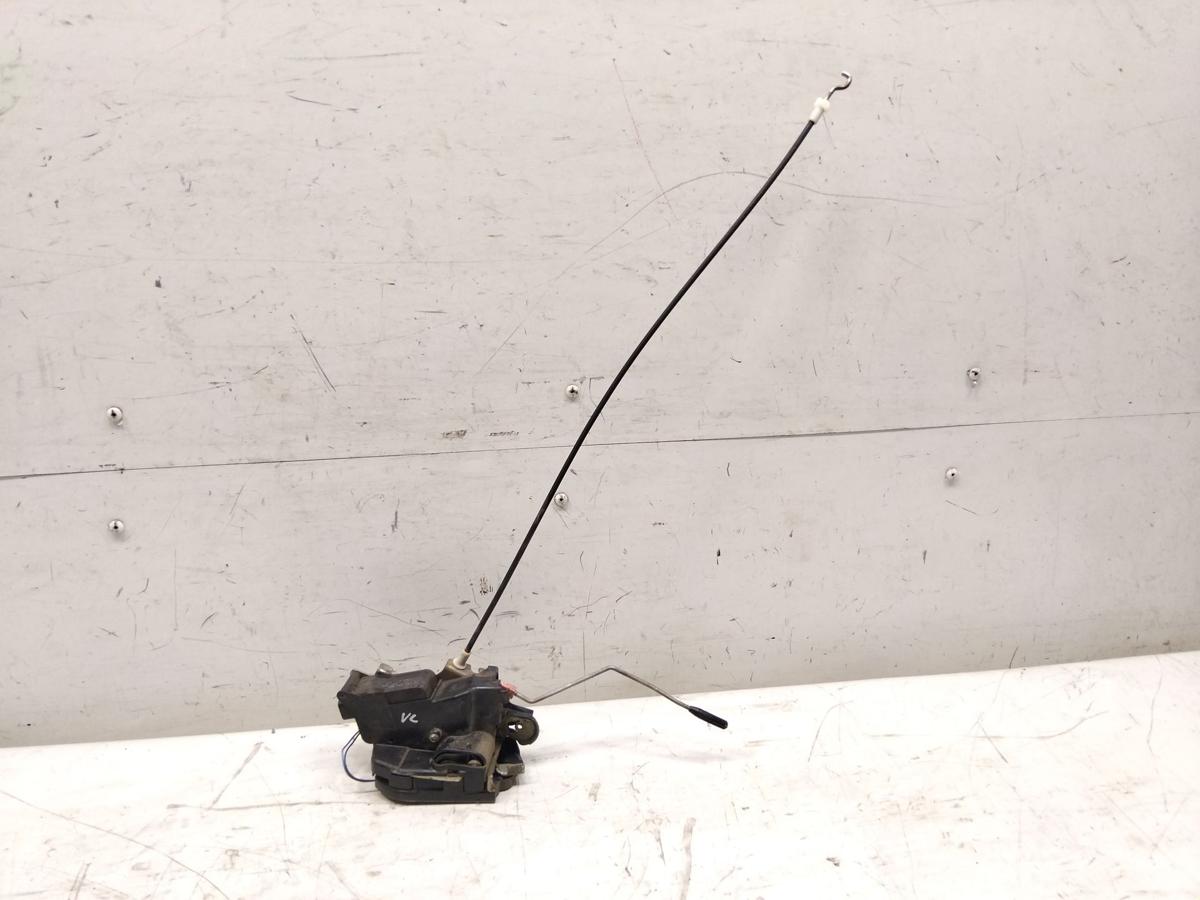 Mercedes Benz Vito 639 original T&uuml;rschlo&szlig; vorn links mit ZV Bj.2004