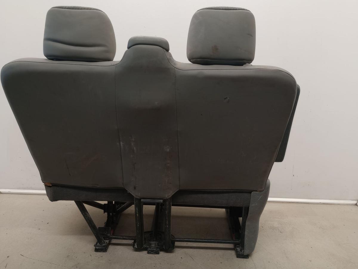 Nissan Primastar Bj 2006 orig. Sitzbank/ Doppelsitzbank 2.Reihe