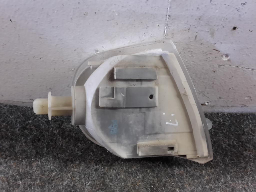 Skoda Felicia BJ 1998 Blinker vorn links Blinkleuchte Hella 98-01