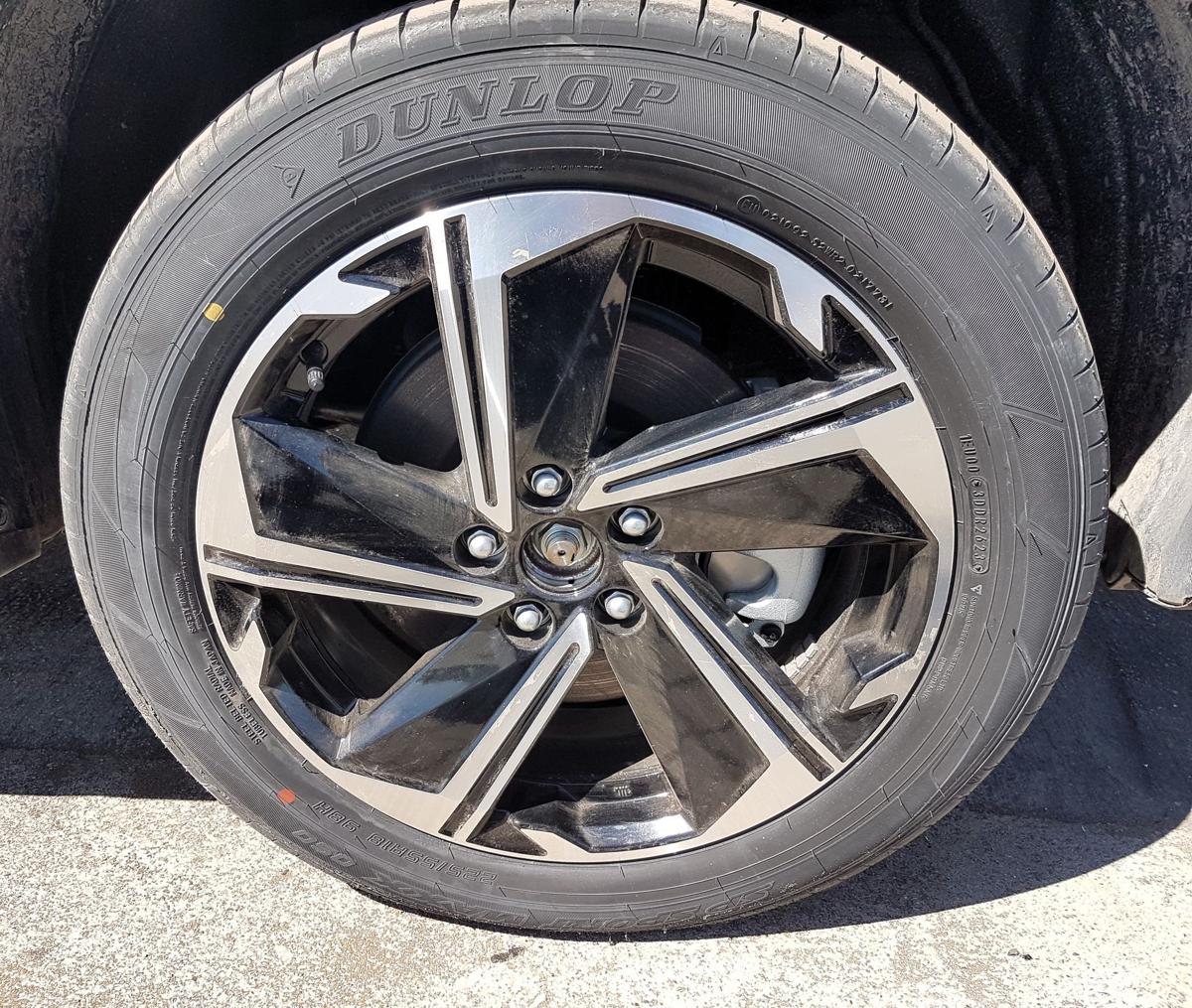 Mitsubishi Eclipse Cross Radsatz Alufelgen Bj2023 7,0x18 ET38 18 Zoll Sommer