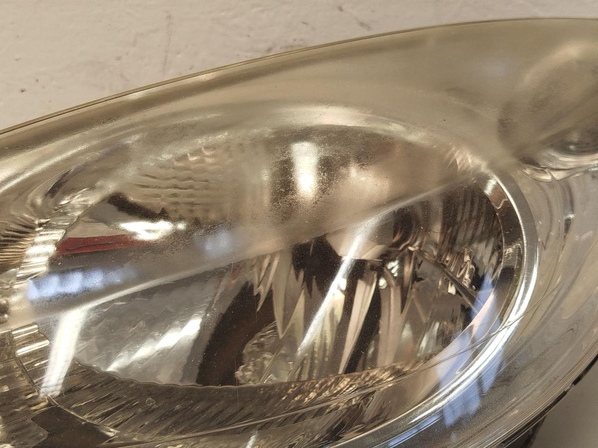 Peugeot 1007 K Scheinwerfer Hauptscheinwerfer Lampe vorn links Valeo Tr&uuml;bung