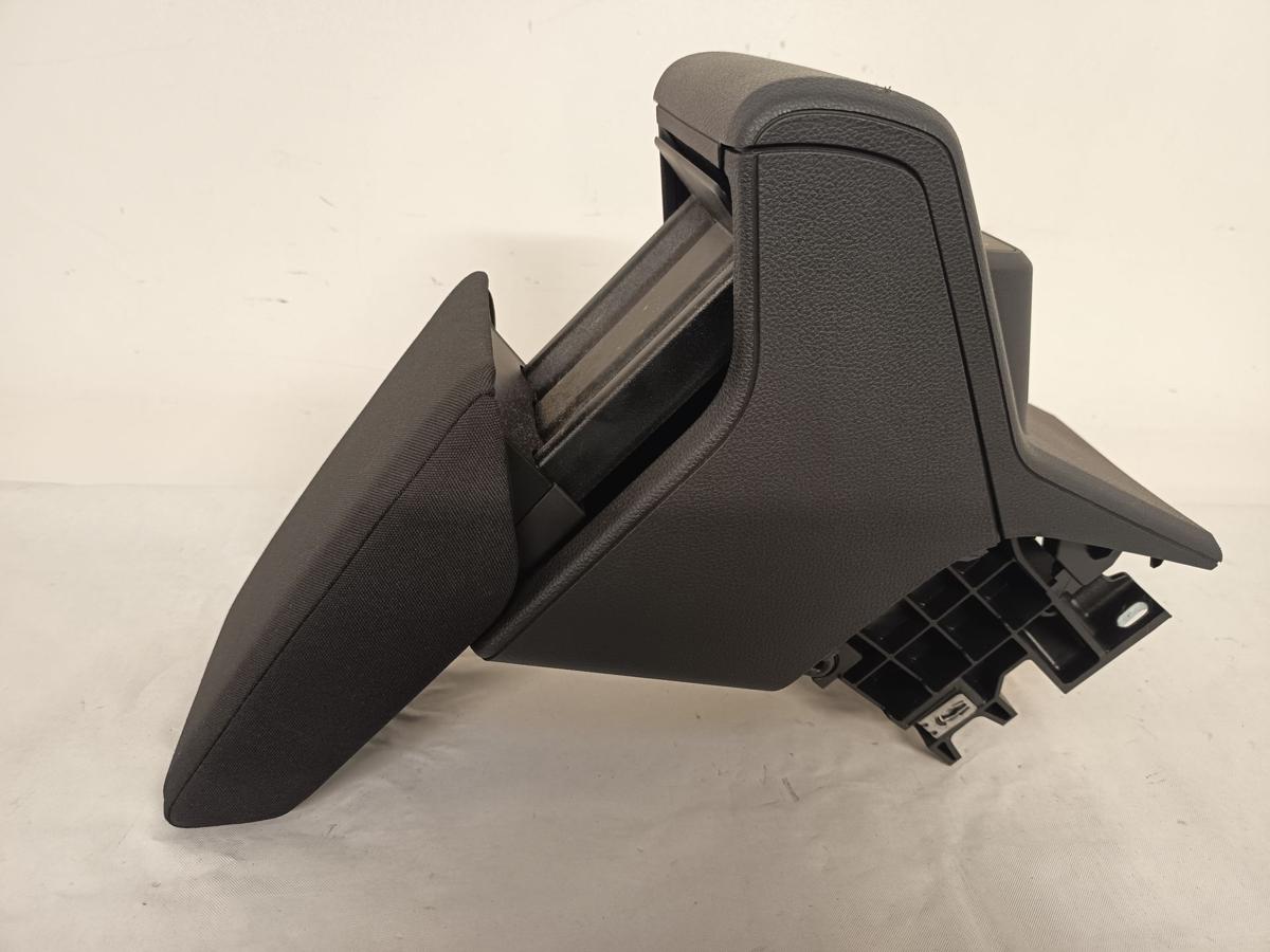 VW Polo VI AW original Mittelarmlehne Mittelkonsole 6F0864207D Bj 2021