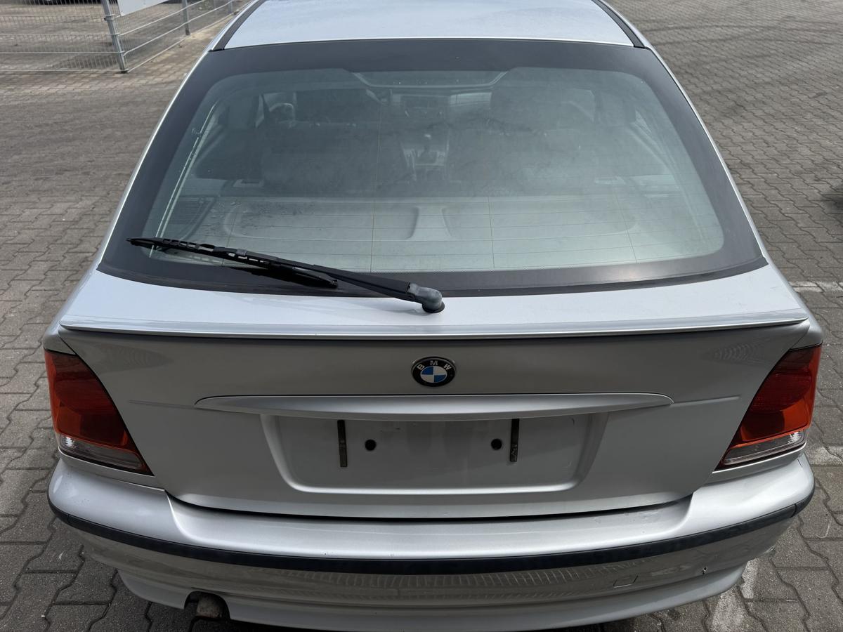 BMW 316TI original Heckklappe mit Scheibe 354/7 Titansilber Metallic Bj.2003