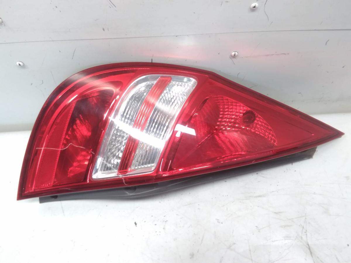 Hyundai i30 FD original R&uuml;ckleuchte Heckleuchte links Flie&szlig;heck BJ2010