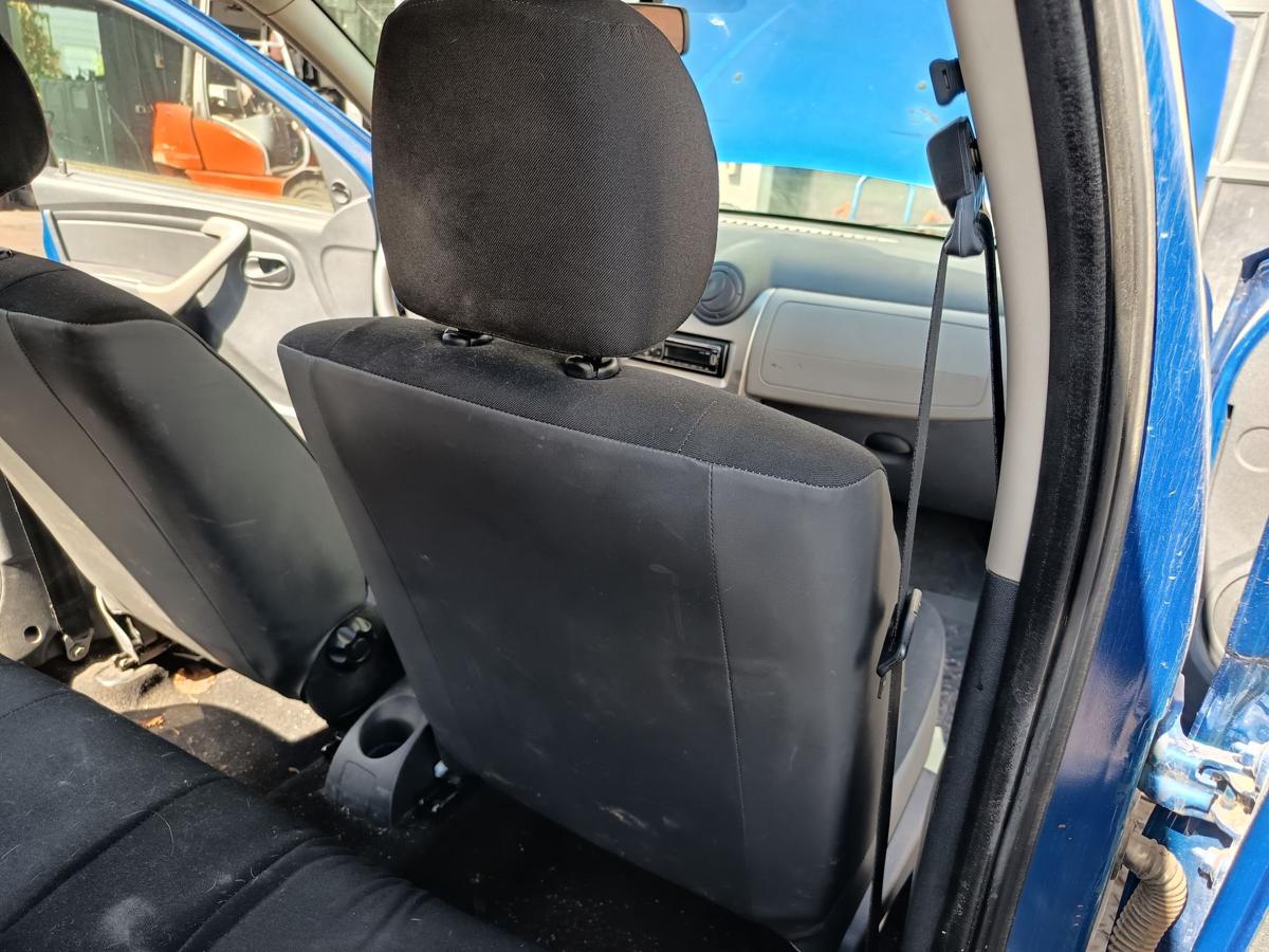Dacia Sandero 1 BS Sitz vorn rechts Beifahrer Stoff anthrazit grau Bj 2009