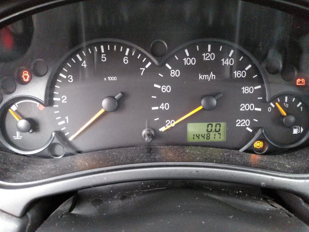 Ford Focus 1 Motor Engine FYDD 1.6 74kw 144817km BJ2003