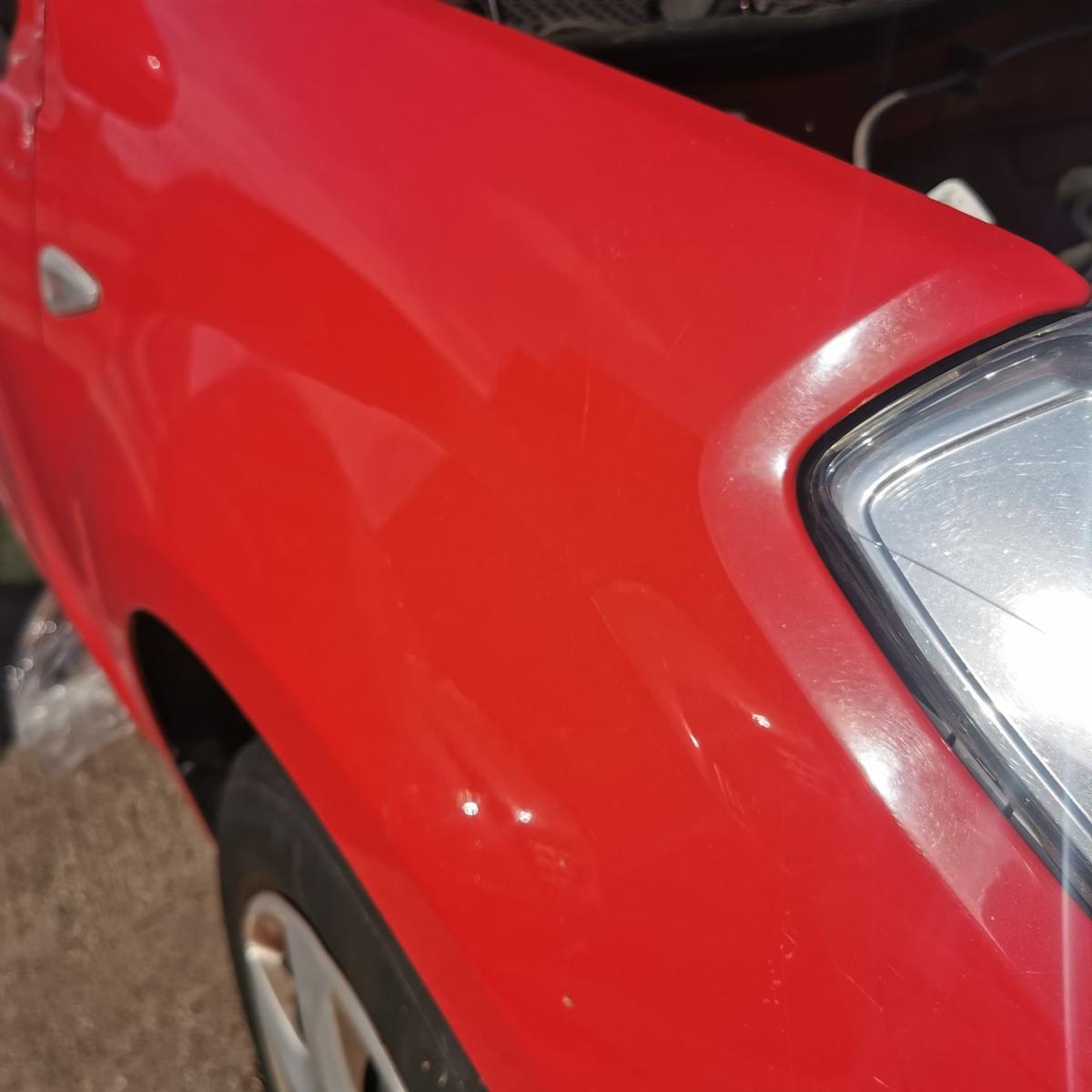 Dacia Sandero BS0 Kotflügel Fender Seitenwand vorn rechts OV21D RED PASSION