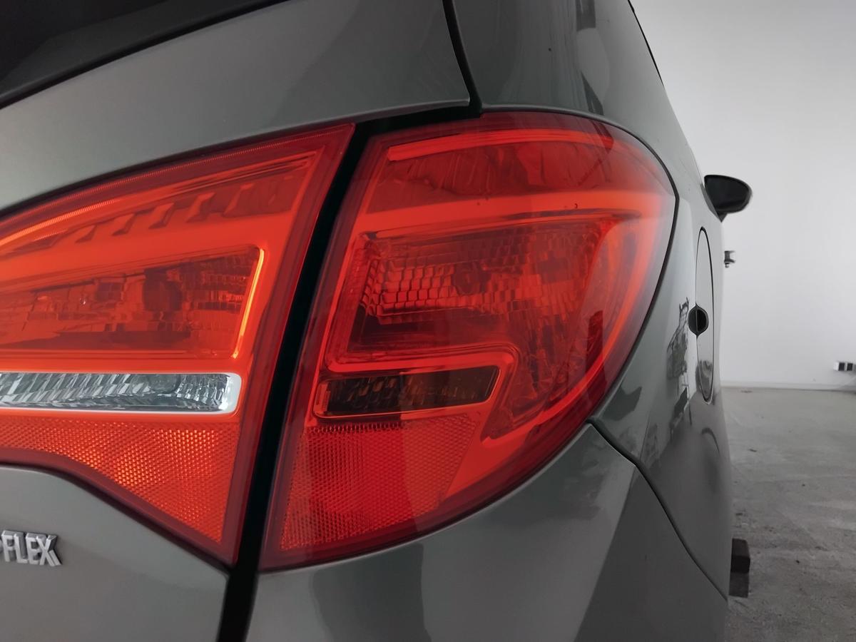 Opel Meriva B original Rückleuchte Heckleuchte rechts außen BJ2012