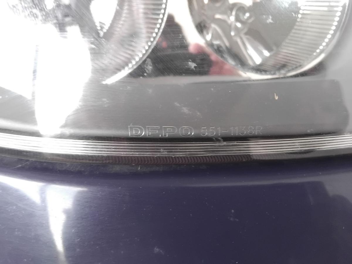 Renault Clio 2 Scheinwerfer rechts Depo grauer Hintergrund Facelift Halogen BJ06