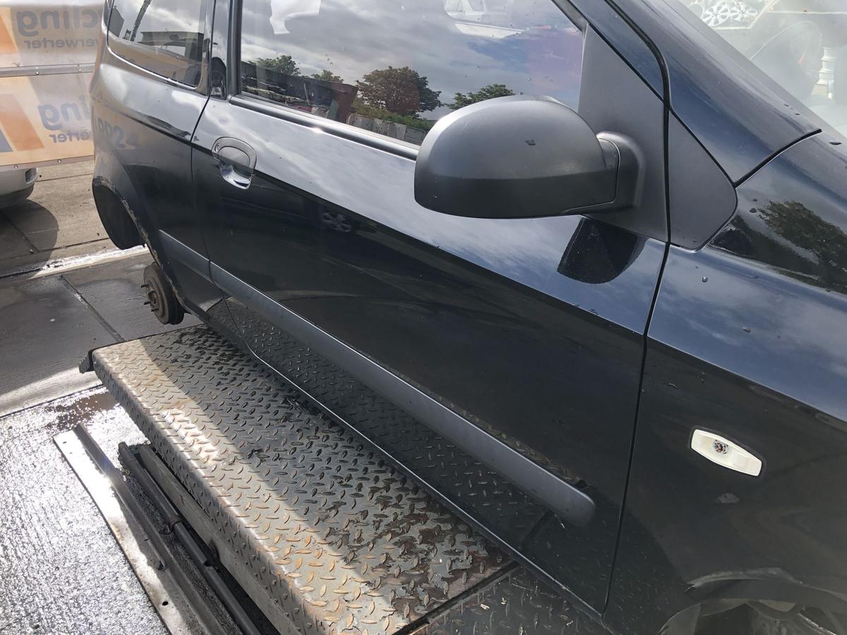 Hyundai Getz original Tür rechts Beifahrer EB Obsidianschwarz Bj 2008
