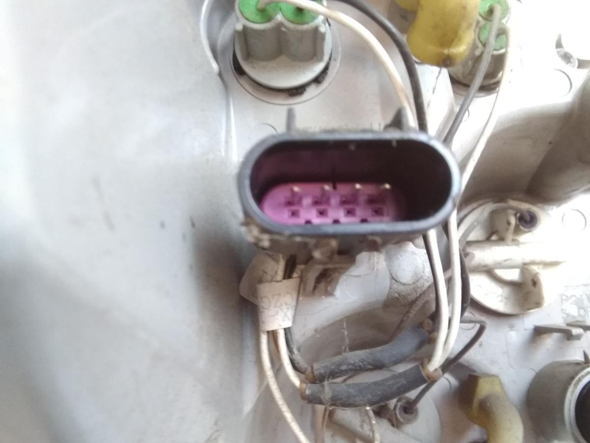 Opel Astra J Sports Tourer orig.R&uuml;ckleuchte Schlussleuchte rechts aussen BJ2011