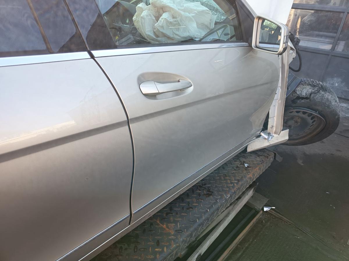 Mercedes S/W204 original T&uuml;r vorn rechts Beifahrer 794 Perlbeige Bj 2009