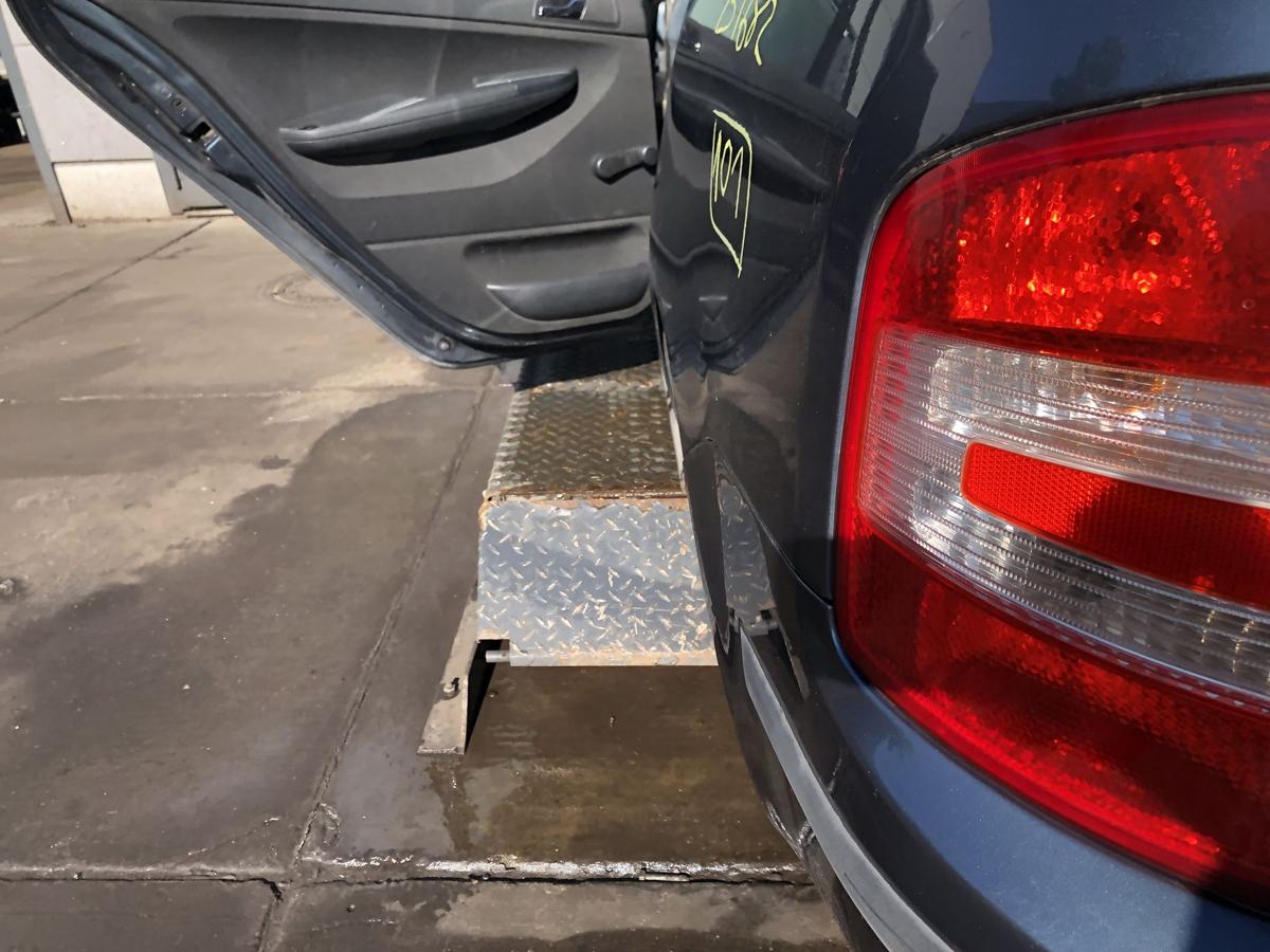 Skoda Fabia I 6Y Combi original Rückleuchte links Heck/Schluss/Licht Bj 2005