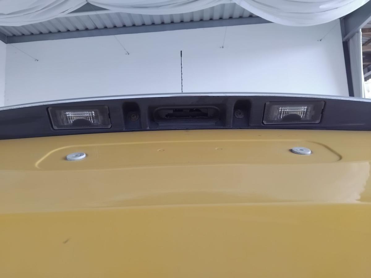 Mini II R56 One Heckklappe A58 Mellow Yellow mit Heckscheibe abgedunkelt BJ2008