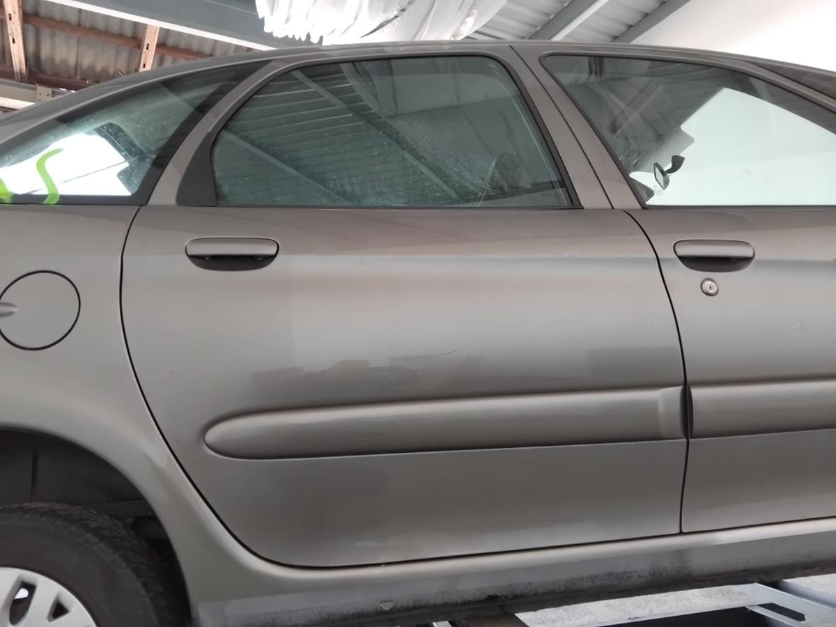 Citroen Xsara Picasso T&uuml;r hinten rechts KEB Nocciolametallic BJ2009